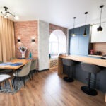 mała kuchnia w stylu loft